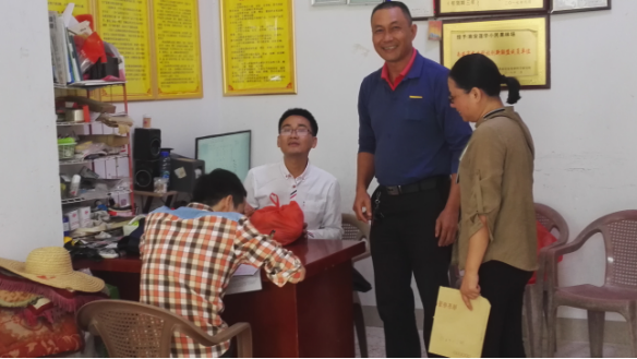 简讯 南安市农业局开展2018年泉州市农产口(芦柑)质量安全专项监督抽检工作642.png