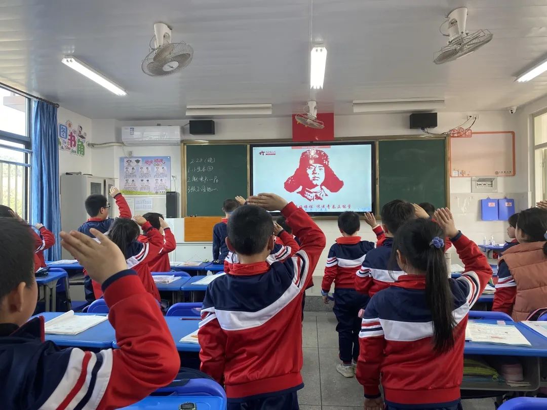 连江这样的“雷锋式”好少年,爱了爱了! 连江这样的“雷锋式”好少年,爱了爱了!