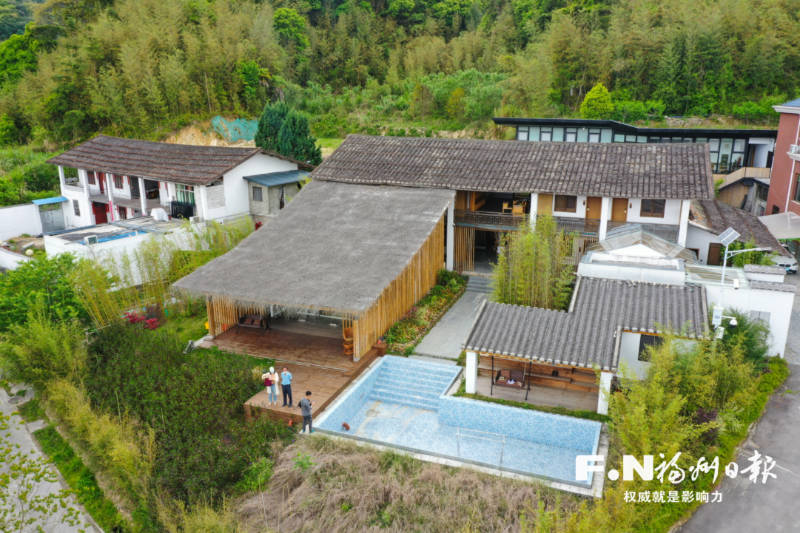 在九峰村 过上“向往的生活” 在九峰村 过上“向往的生活”